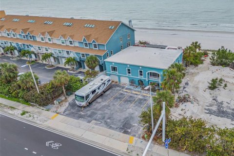 Condominio en venta en Indian Shores, Florida, 2 dormitorios, 146.32 m2 № 1722186 - foto 28