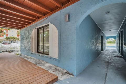 Condominio en venta en Indian Shores, Florida, 2 dormitorios, 146.32 m2 № 1722186 - foto 27