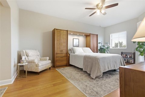 Copropriété à vendre à Saint Petersburg, Floride: 3 chambres, 203.18 m2 № 2135184 - photo 24