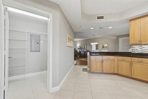 Copropriété à vendre à Saint Petersburg, Floride: 3 chambres, 203.18 m2 № 2135184 - photo 22
