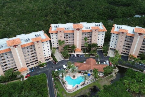 Condo à Saint Petersburg, Floride, 3 chambres  № 2135184