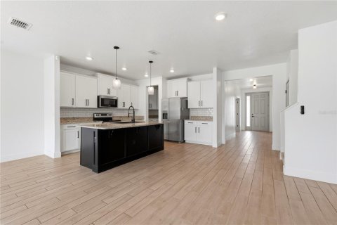 Villa ou maison à vendre à Newberry, Floride: 4 chambres, 297.47 m2 № 2415383 - photo 16