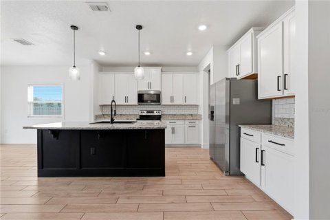 Villa ou maison à vendre à Newberry, Floride: 4 chambres, 297.47 m2 № 2415383 - photo 19