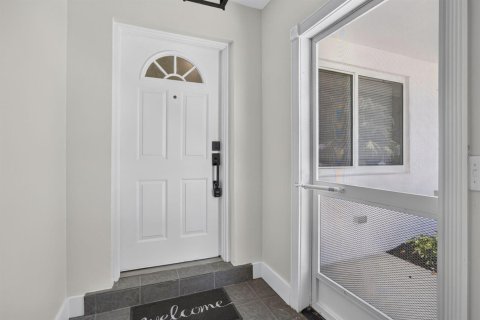 Casa en venta en Palm Beach Gardens, Florida, 3 dormitorios, 145.95 m2 № 2190379 - foto 4