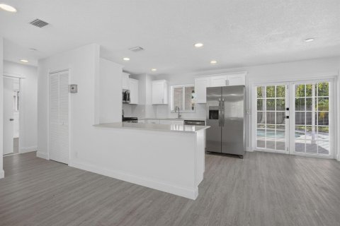 Casa en venta en Palm Beach Gardens, Florida, 3 dormitorios, 145.95 m2 № 2190379 - foto 9