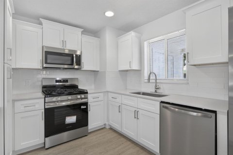 Casa en venta en Palm Beach Gardens, Florida, 3 dormitorios, 145.95 m2 № 2190379 - foto 11