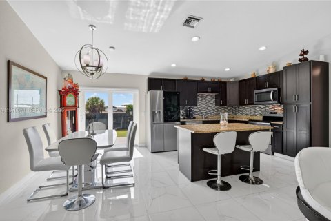 Villa ou maison à vendre à LaBelle, Floride: 3 chambres, 139.54 m2 № 2040915 - photo 6