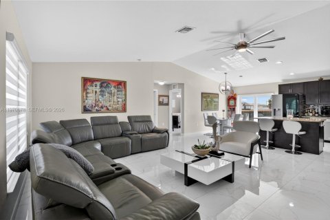 Villa ou maison à vendre à LaBelle, Floride: 3 chambres, 139.54 m2 № 2040915 - photo 11