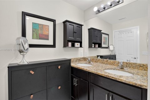 Villa ou maison à vendre à LaBelle, Floride: 3 chambres, 139.54 m2 № 2040915 - photo 16