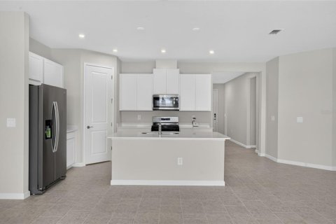 Casa en venta en Dade City, Florida, 3 dormitorios, 186.27 m2 № 2347498 - foto 7