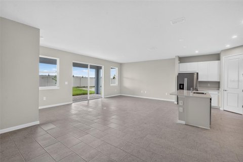 Casa en venta en Dade City, Florida, 3 dormitorios, 186.27 m2 № 2347498 - foto 13