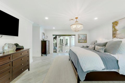 House in Wellington, Florida 4 bedrooms, 243.68 sq.m. № 2339944 - photo 26