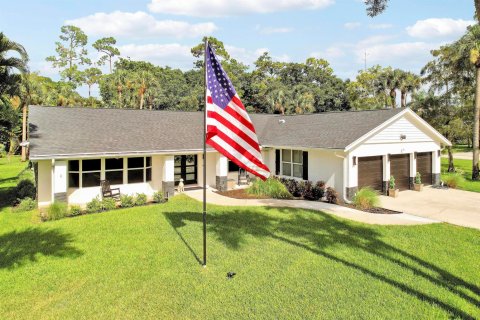 House in Wellington, Florida 4 bedrooms, 243.68 sq.m. № 2339944 - photo 2