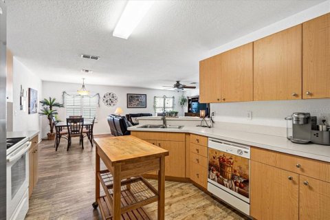 Villa ou maison à vendre à Saint Lucie, Floride: 2 chambres, 122.54 m2 № 1640872 - photo 18