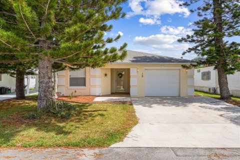 Villa ou maison à vendre à Saint Lucie, Floride: 2 chambres, 122.54 m2 № 1640872 - photo 1