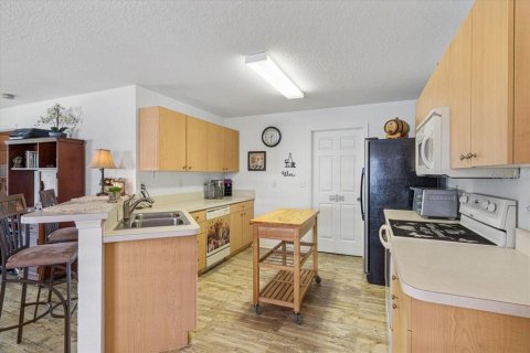 Villa ou maison à vendre à Saint Lucie, Floride: 2 chambres, 122.54 m2 № 1640872 - photo 14