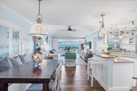Copropriété à vendre à Boca Grande, Floride: 2 chambres, 113.9 m2 № 2431794 - photo 2