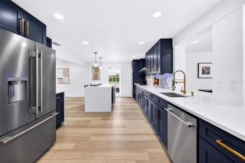 Villa ou maison à louer à Tampa, Floride: 3 chambres, 180.97 m2 № 2419112 - photo 17