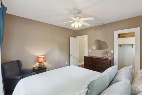 Casa en venta en Orlando, Florida, 4 dormitorios, 195.09 m2 № 2236214 - foto 23