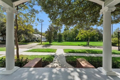 Casa en venta en Orlando, Florida, 4 dormitorios, 195.09 m2 № 2236214 - foto 4