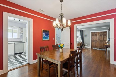 Casa en venta en Orlando, Florida, 4 dormitorios, 195.09 m2 № 2236214 - foto 9