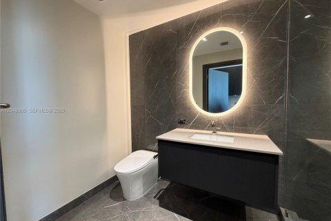 Copropriété à vendre à Miami, Floride: 31.22 m2 № 2145883 - photo 3