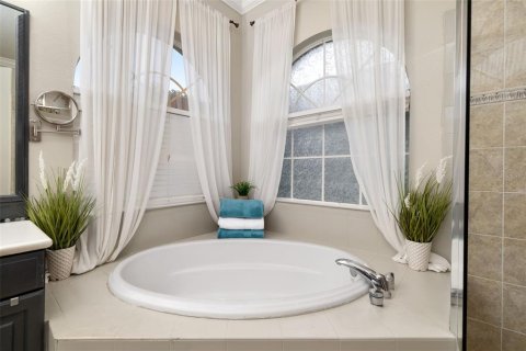 Casa en venta en Bradenton, Florida, 4 dormitorios, 211.26 m2 № 1829193 - foto 25