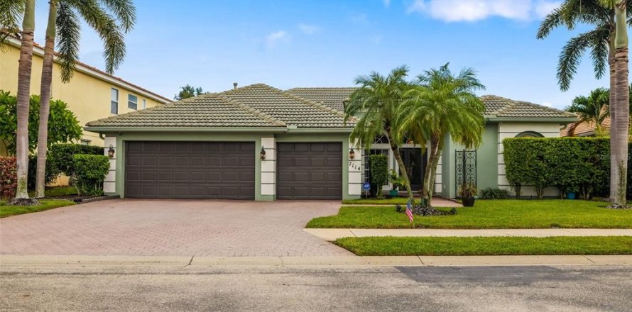House in Bradenton, Florida 4 bedrooms, 211.26 sq.m. № 1829193
