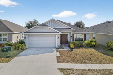 Villa ou maison à vendre à Davenport, Floride: 4 chambres, 209.68 m2 № 2215898 - photo 2