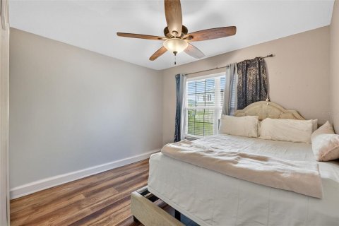 Villa ou maison à vendre à Davenport, Floride: 4 chambres, 209.68 m2 № 2215898 - photo 14