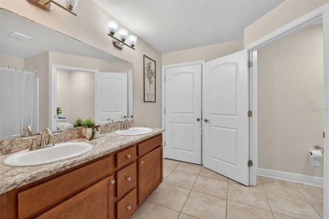 Villa ou maison à vendre à Davenport, Floride: 4 chambres, 209.68 m2 № 2215898 - photo 17