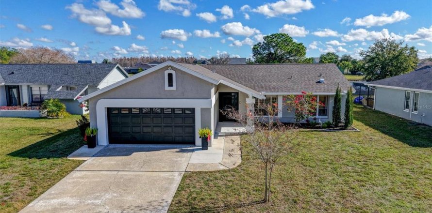 Villa ou maison à New Port Richey, Floride 3 chambres, 191.1 m2 № 2411390