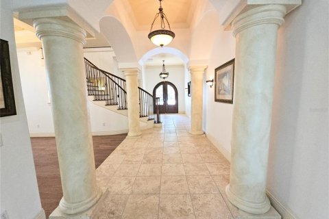 House in Four Corners, Florida 5 bedrooms, 494.61 sq.m. № 2212722 - photo 8