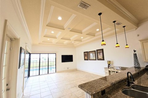 House in Four Corners, Florida 5 bedrooms, 494.61 sq.m. № 2212722 - photo 11