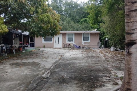 Villa ou maison à Miami, Floride 1 chambre, 118.36 m2 № 2145771