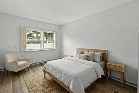 Condominio en venta en Miami Beach, Florida, 2 dormitorios, 163.23 m2 № 2030976 - foto 17
