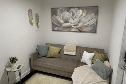 House in Lake Worth, Florida 3 bedrooms, 108.7 sq.m. № 2177109 - photo 16