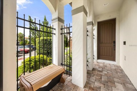 Casa en alquiler en Orlando, Florida, 4 dormitorios, 323.39 m2 № 1904428 - foto 2