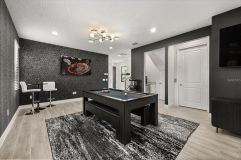 Casa en alquiler en Orlando, Florida, 4 dormitorios, 323.39 m2 № 1904428 - foto 24