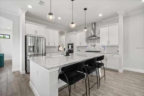 Casa en alquiler en Orlando, Florida, 4 dormitorios, 323.39 m2 № 1904428 - foto 11
