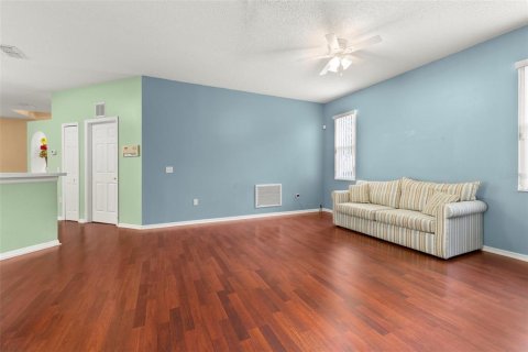 House in Kissimmee, Florida 3 bedrooms, 174.28 sq.m. № 1879688 - photo 9