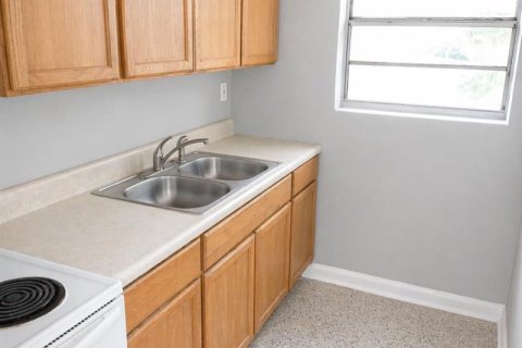 Appartement à louer à West Palm Beach, Floride: 2 chambres, 57.97 m2 № 2182851 - photo 2