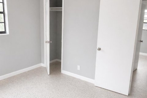 Appartement à louer à West Palm Beach, Floride: 2 chambres, 57.97 m2 № 2182851 - photo 3