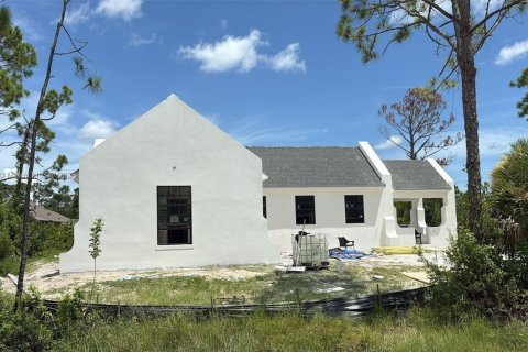 Casa en venta en Port Charlotte, Florida, 3 dormitorios № 1957898 - foto 1