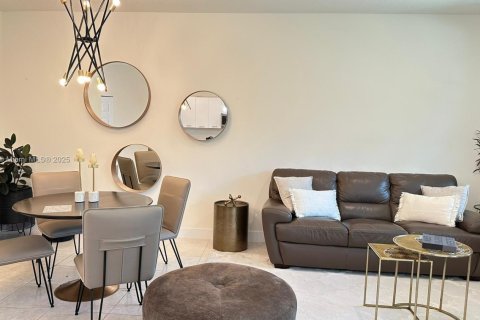 Appartement à louer à Doral, Floride: 3 chambres, 140.19 m2 № 1924185 - photo 5