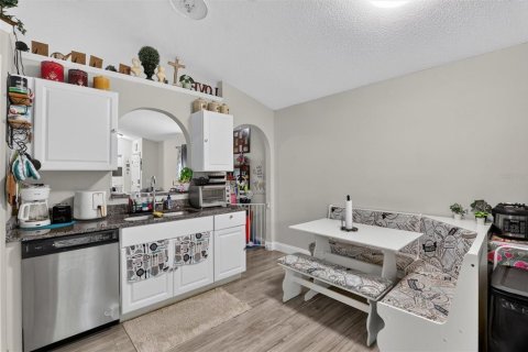 Villa ou maison à vendre à Orlando, Floride: 3 chambres, 121.05 m2 № 2407043 - photo 7