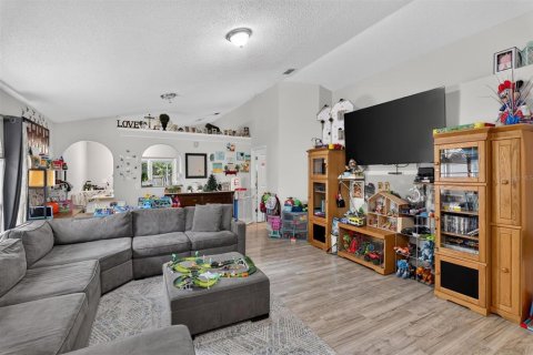 Villa ou maison à vendre à Orlando, Floride: 3 chambres, 121.05 m2 № 2407043 - photo 5