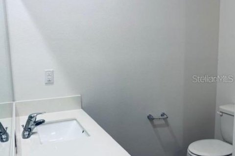 Townhouse in New Port Richey, Florida 3 bedrooms, 149.29 sq.m. № 2234186 - photo 22