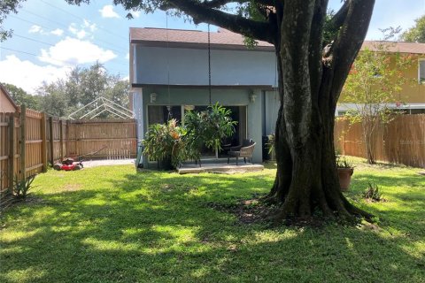 Duplex à vendre à Tampa, Floride: 3 chambres, 140.28 m2 № 2304765 - photo 18