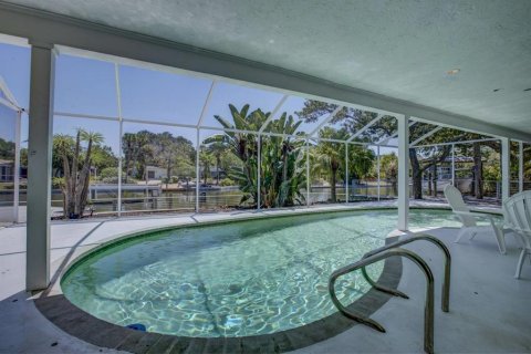 House in Sarasota, Florida 4 bedrooms, 208.84 sq.m. № 1915154 - photo 24